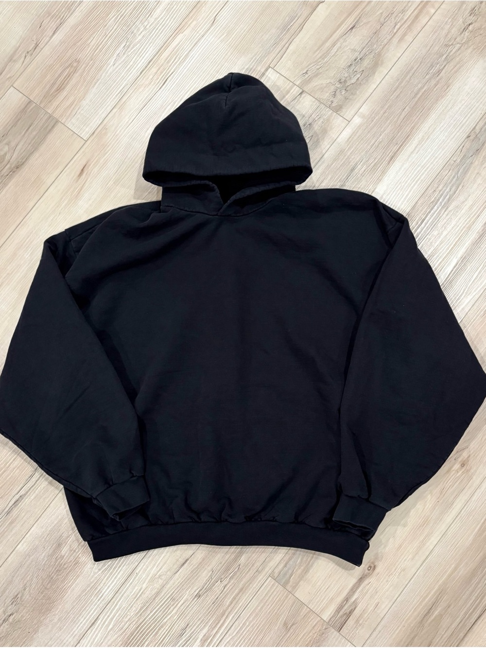 Yeezy Black Vultures Baggy Hoodie sz 3